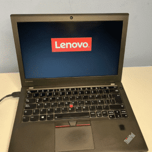 Laptop Lenovo ThinkPad X270 12.5″ Intel Core i5 256GB SSD 8GB Negro|Usado