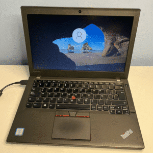 Laptop Lenovo ThinkPad X260 12.5″ Intel Core i5 500HDD 8GB Negro|Usado